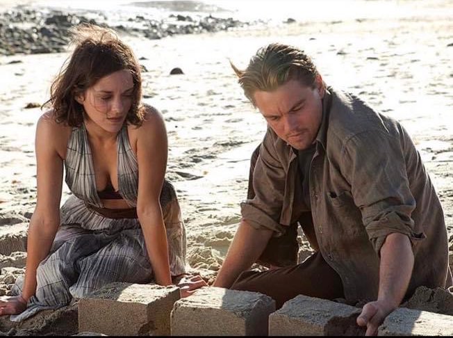 Roybattyforever's tweet photo. En “Origen” Leonardo Di Caprio tiene una mujer mayor de 25 años. Esto demuestra que todo fue un sueño. https://t.co/6D2g1o4RPr