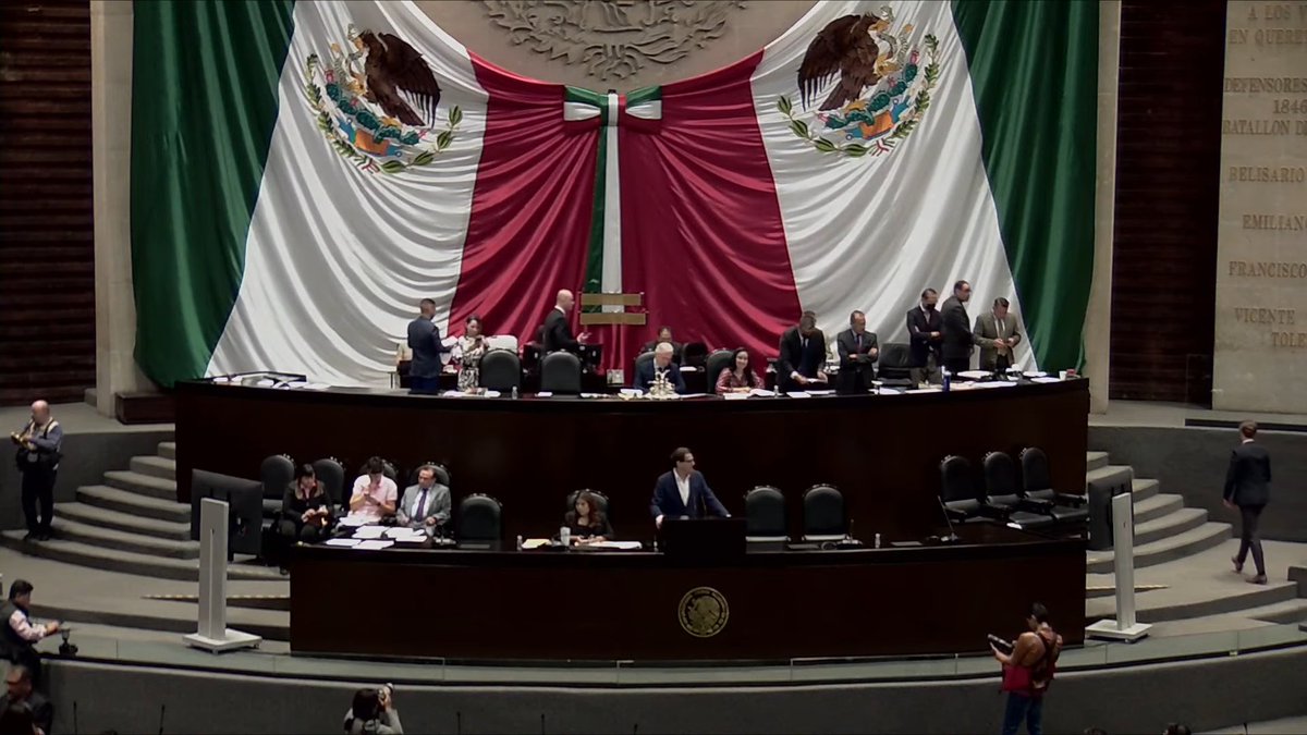 Juan Ortiz 🗳️👁‍🗨 tweet media