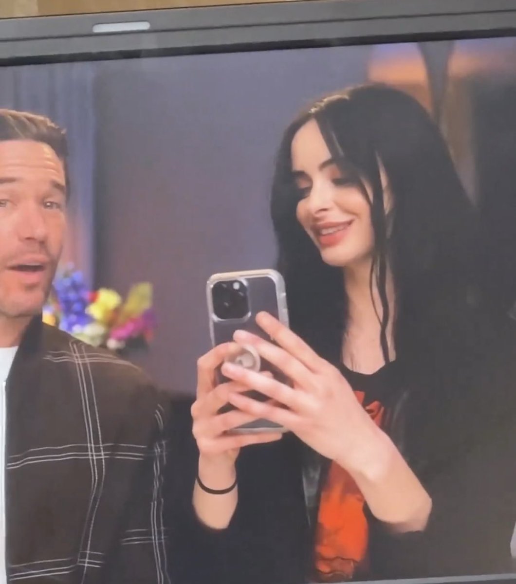 MarvelTVcomfort's tweet photo. Tom Pelphrey and Krysten Ritter doing press for Love & Death #SaveIronFist #SaveJessicaJones #SaveDefenders https://t.co/sFT2vrMVL9