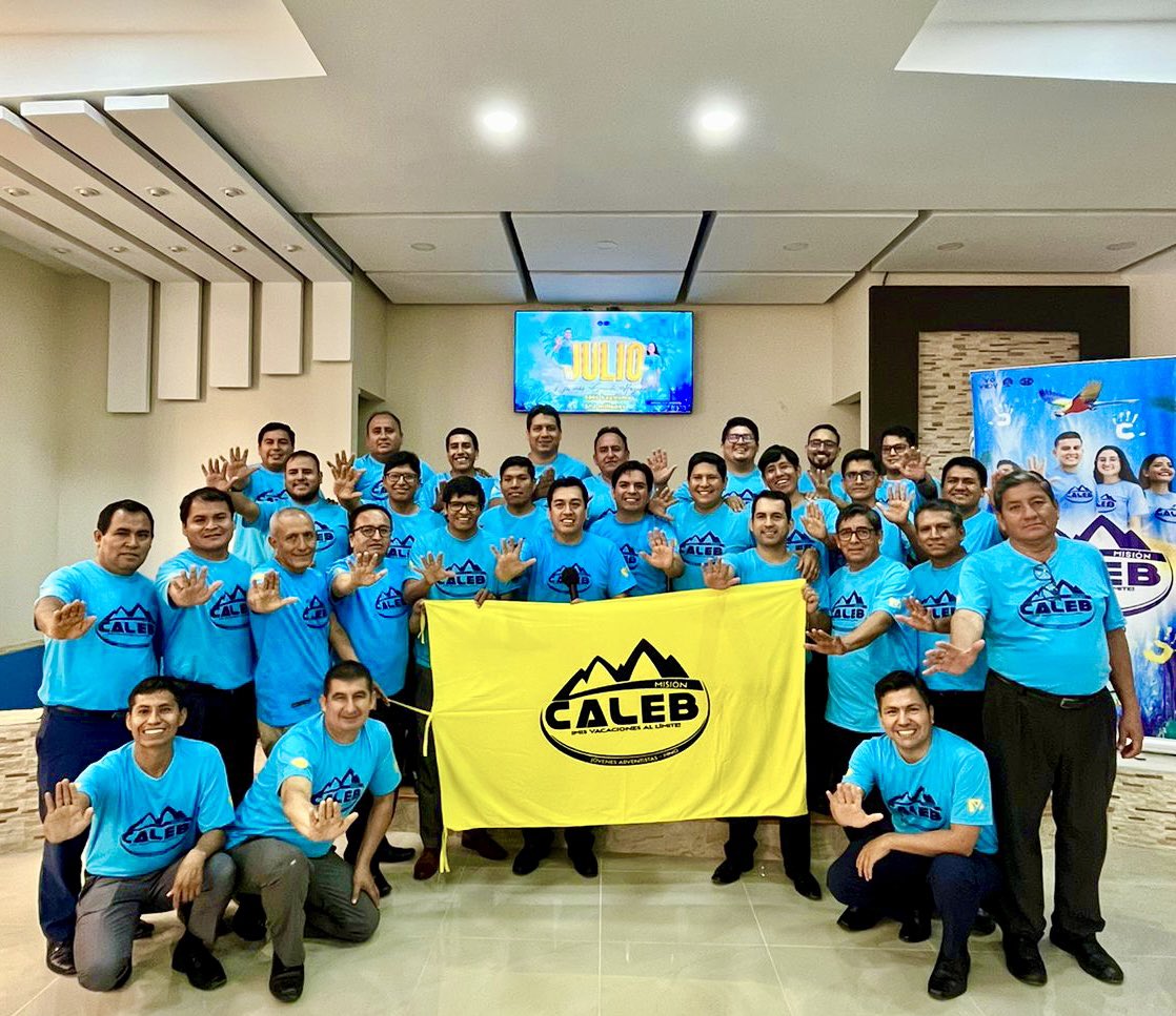 janura7's tweet photo. 🖐🏻 Listos para el movimiento de evangelismo que marcará miles de vidas, #MisionCaleb. ✅Comprometidos para llevar el mensaje de salvación a los perdidos, y equipar a los creyentes para que puedan cumplir la Gran Comisión #DondeTodoComenzó 🌴 #YoVoy 🫵 #Caleb2023 🖐🏻 #MNO 🌴🥥 https://t.co/Ze6fZFztrr