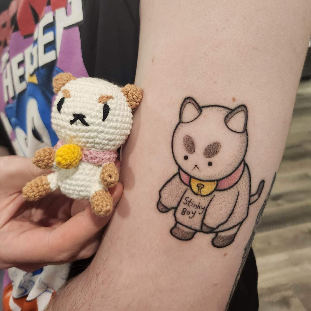 WowItsRG's tweet photo. ᴄᴀʟʟ ᴍᴇ ꜱᴛɪɴᴋʏ ʙᴏʏ 🌟
Casually waiting for a new @beeandpuppycatshow season!
#rg #beeandpuppycat #puppycat #wowitsrg #tattoo #chibitattoo #montreal https://t.co/F0Glw3POjH