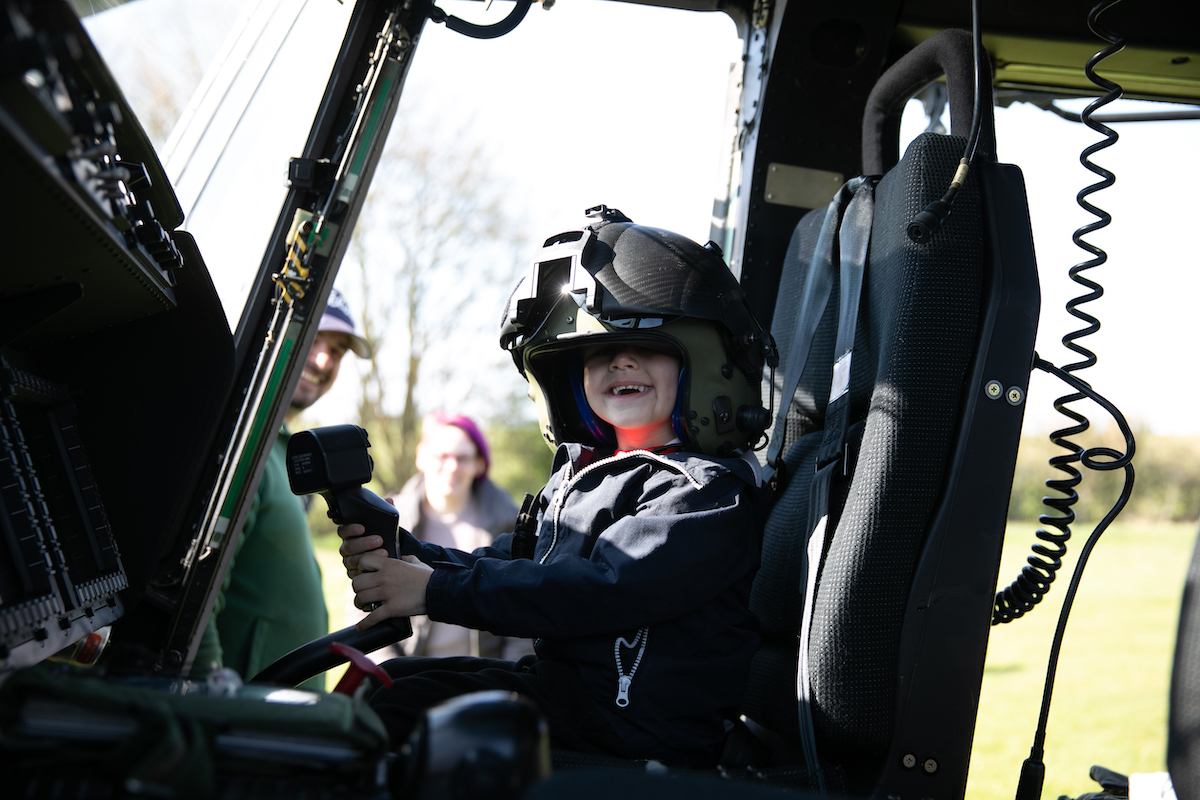 AlliginPhot's tweet image. Service Life, Service Sport.  It's the difference that makes it special.  We were proud to support @OpChristmasBox at a recent charity golf event.  @catgorynphoto 📸 &amp;amp; @jpfsportsmedia 🎥 provided great content and thanks to JohnO for all the organisation. @ArmySportASCB @NAVYfit