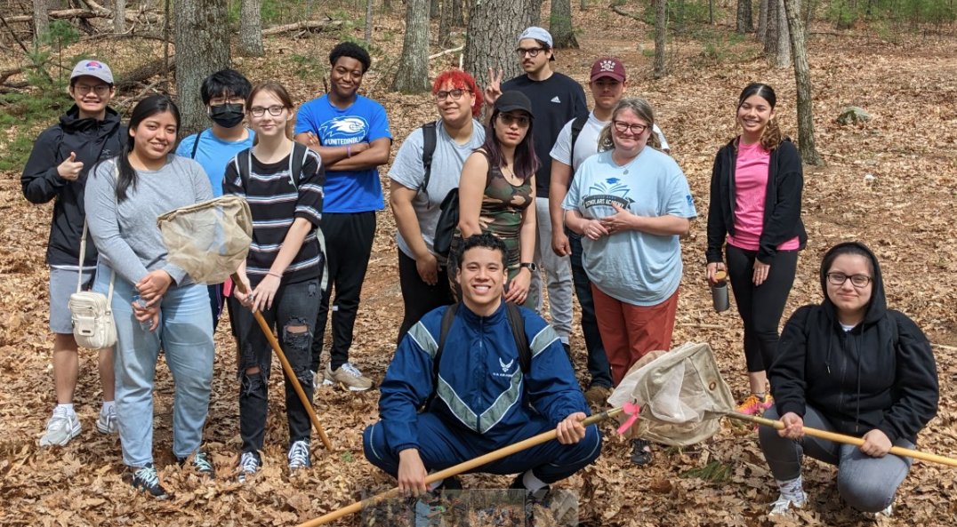 UML_Biology's tweet image. Congrats to Alison Hamilton for earning the 2023 Award for Excellence in Mentoring River Hawk Scholars Academy Students!
Thanks @umlrhsa !!  #UMLFirst