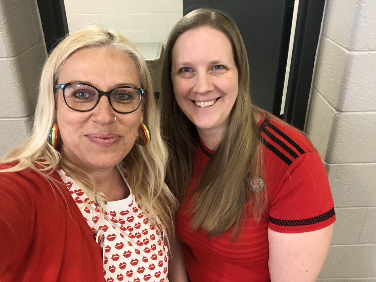 GLOW at North Park tweet media