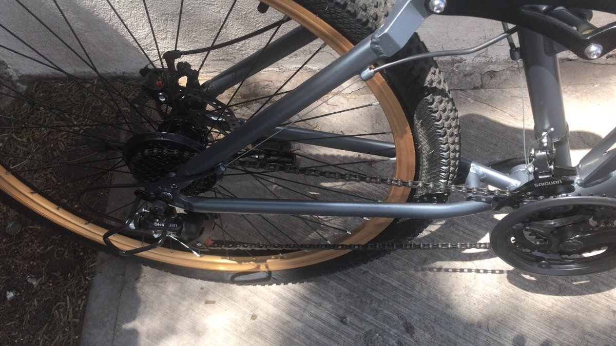 8txarly's tweet photo. Así el entreno de hoy !! 🤬🤬🤬 🚴‍♂️ https://t.co/pgqSfj5huX