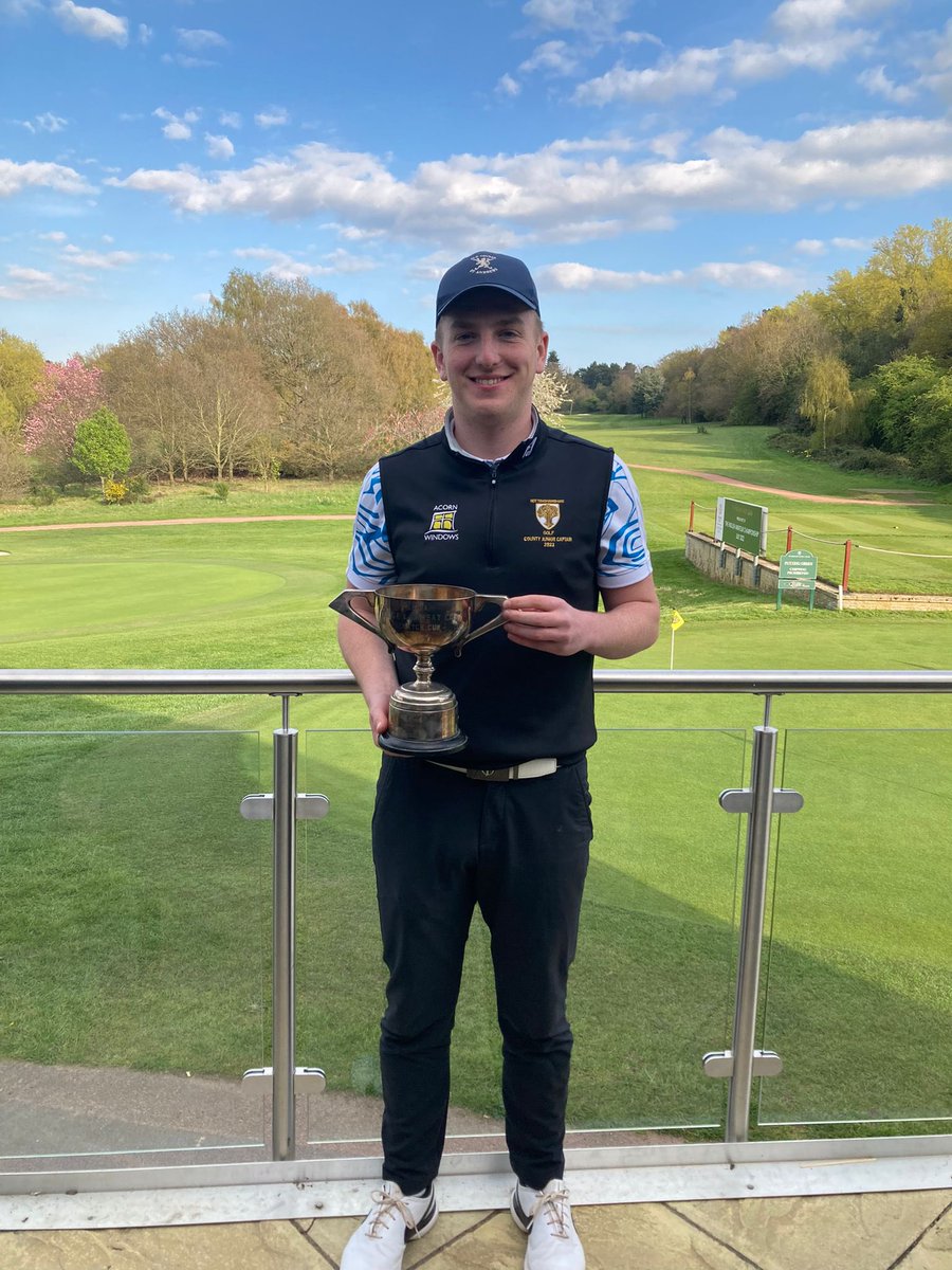 TootHillCollege's tweet image. Congratulations to Yr 13 Lennon who has won the Nottinghamshire Schools Golf Competition and is through to the Midlands competition #daretodrive