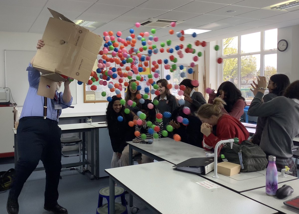 LEH_STEM's tweet photo. Fermi estimation went well in our new Nobel Critical Thinking programme at lunchtime today. Every student estimated the number of balls in the box to the right order of magnitude! 🧮✏️🤔#lehschool #NobelPrize #stemlearninguk #lawrencehallsci https://t.co/9VSVKf8gy1