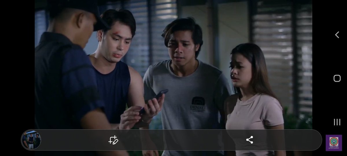 a_andreaaaa0's tweet photo. Grabe yung tension at good fight nina Tisoy at Janus. Sobrang nakakakaba nung biglang hinagis si Lia at bumagsak naman si tita Delia. Makaligtas kaya si Lia sa kamay ni Janus bukas.Abangan bukas!

#TIHCaughtInBetween 
#TheIronHeart 
#AndiAbaya 
@iamandiabaya 
@sueanna_dodd https://t.co/MBDl60jFem