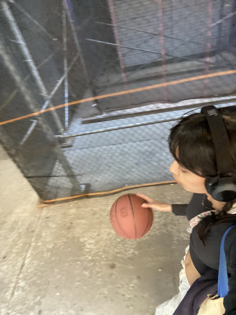 sketchheadz's tweet photo. Returning to what i know best and Ballin all spring summer long Ur Either with me or against me so idk pick carefully https://t.co/WksRVMq3hw