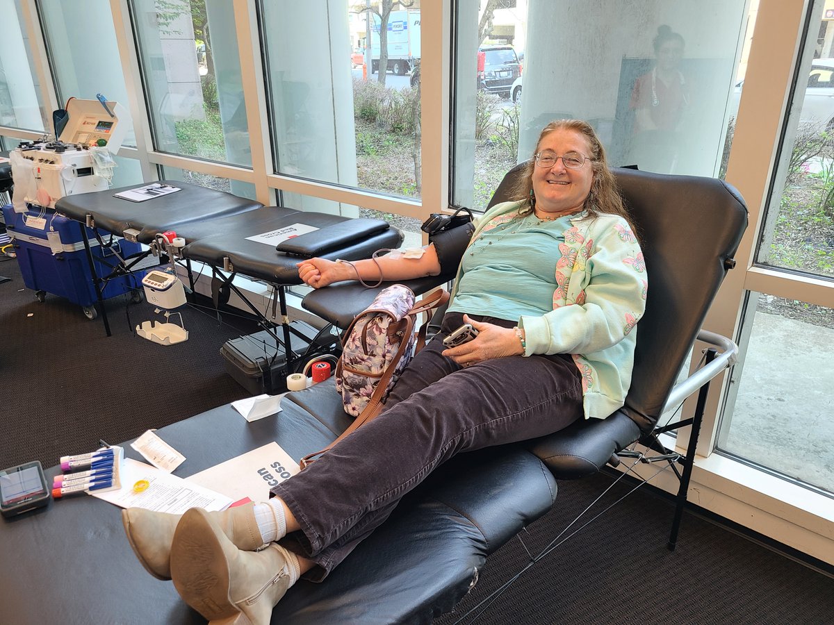 LouKyCourtClerk's tweet photo. #JCOCCC #TEAM members volunteered to give blood with the @redcross today at the Jefferson County Judicial Center. Go to https://t.co/rY3HTNoKKz to find a blood drive near you. #LiveLocalGiveLocal
@KYBloodCenter @kentuckycourts @KACo https://t.co/8a8BDmAo9r