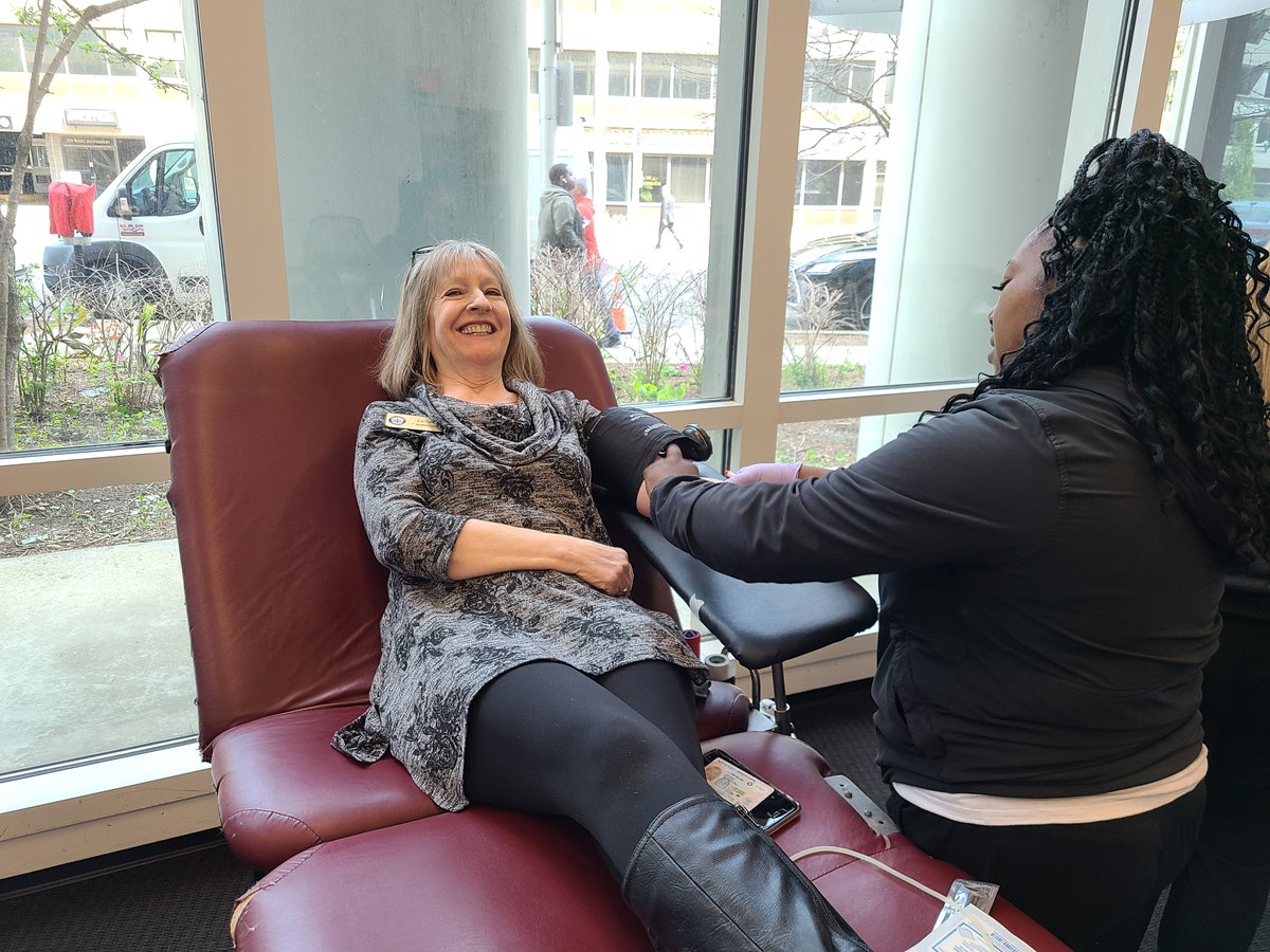 LouKyCourtClerk's tweet photo. #JCOCCC #TEAM members volunteered to give blood with the @redcross today at the Jefferson County Judicial Center. Go to https://t.co/rY3HTNoKKz to find a blood drive near you. #LiveLocalGiveLocal
@KYBloodCenter @kentuckycourts @KACo https://t.co/8a8BDmAo9r