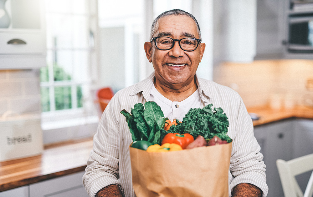 Take a glimpse into a topic on in-person education that we offer to seniors in Orange County: Understanding the essentials of a diet that promotes heart health in older adults. #ParentisHealth #Healthcare #LearningCenter #HeartHealthy #Lifestyle #SeniorLiving #OrangeCounty