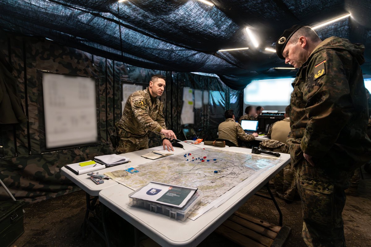 13LichteBrigade's tweet photo. We were recently visited by our Division Commander, Major General Ruprecht von Butler from 10th Panzer Division. Von Butler visited exercise Offensive Rhino and spoke with us on working in the Division. #warfightingcapable @Defensie @landmacht @bundeswehr @RvonButler https://t.co/9uJEjj3IwB