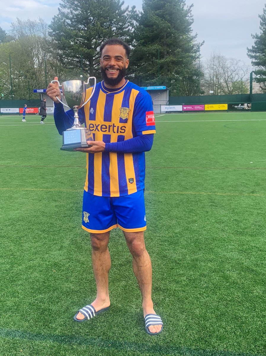 MarcusJS07's tweet photo. What a group, what a club &amp; what a fan base!
Thank you all for allowing me to fall back in love with football! 
I knew I made the right decision coming back to this club. 
@Basingstoke_FC 💙💛
#UTS Champions 🏆🥇
22/23 ⚽️ ✅ 
League title ✅ https://t.co/olkZKiDnGU
