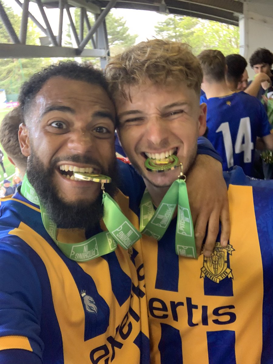 MarcusJS07's tweet photo. What a group, what a club &amp; what a fan base!
Thank you all for allowing me to fall back in love with football! 
I knew I made the right decision coming back to this club. 
@Basingstoke_FC 💙💛
#UTS Champions 🏆🥇
22/23 ⚽️ ✅ 
League title ✅ https://t.co/olkZKiDnGU