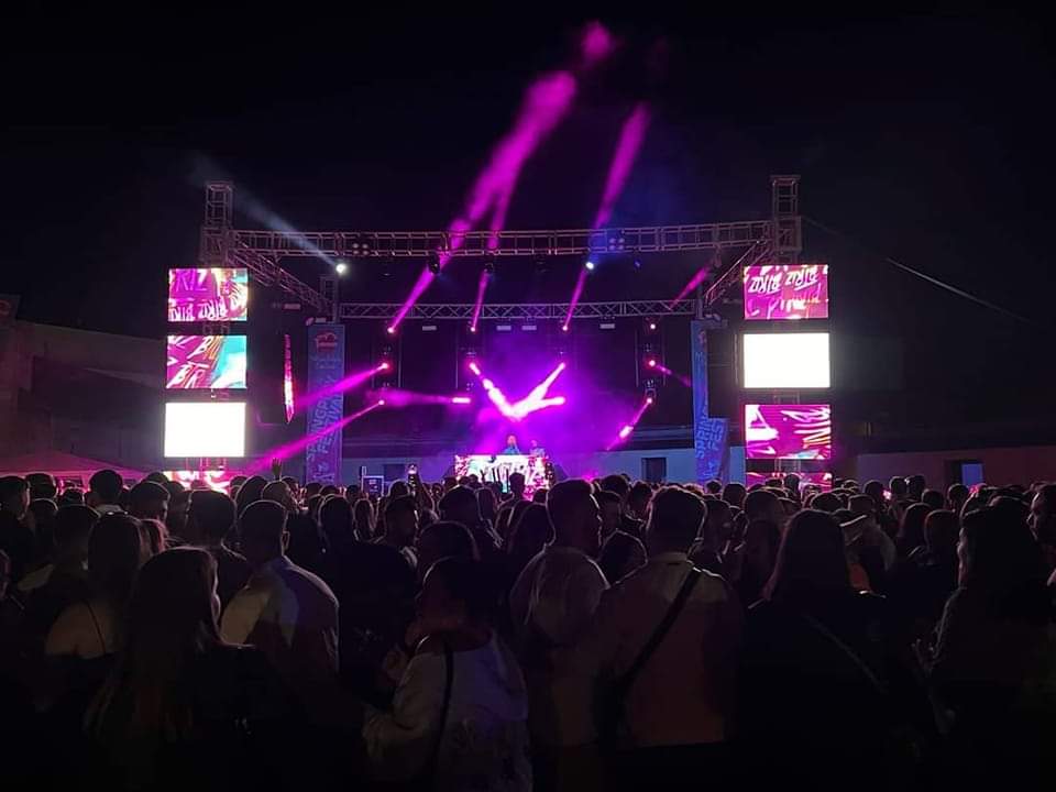 DisplayHLV's tweet image. ¡1700 GRACIAS! 
#springplay 
#gibraleon