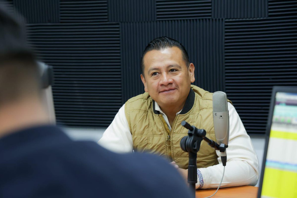 En el primer trimestre de este 2023 disminuyó en un 50 por ciento el homicidio doloso de mujeres en Michoacán. Así lo informó el secretario de Gobierno, Carlos Torres Piña, de acuerdo con cifras de la <a href="/FiscaliaMich/">Fiscalía General de Michoacán</a>: bit.ly/3HeBNBH. #HonestidadyTrabajo