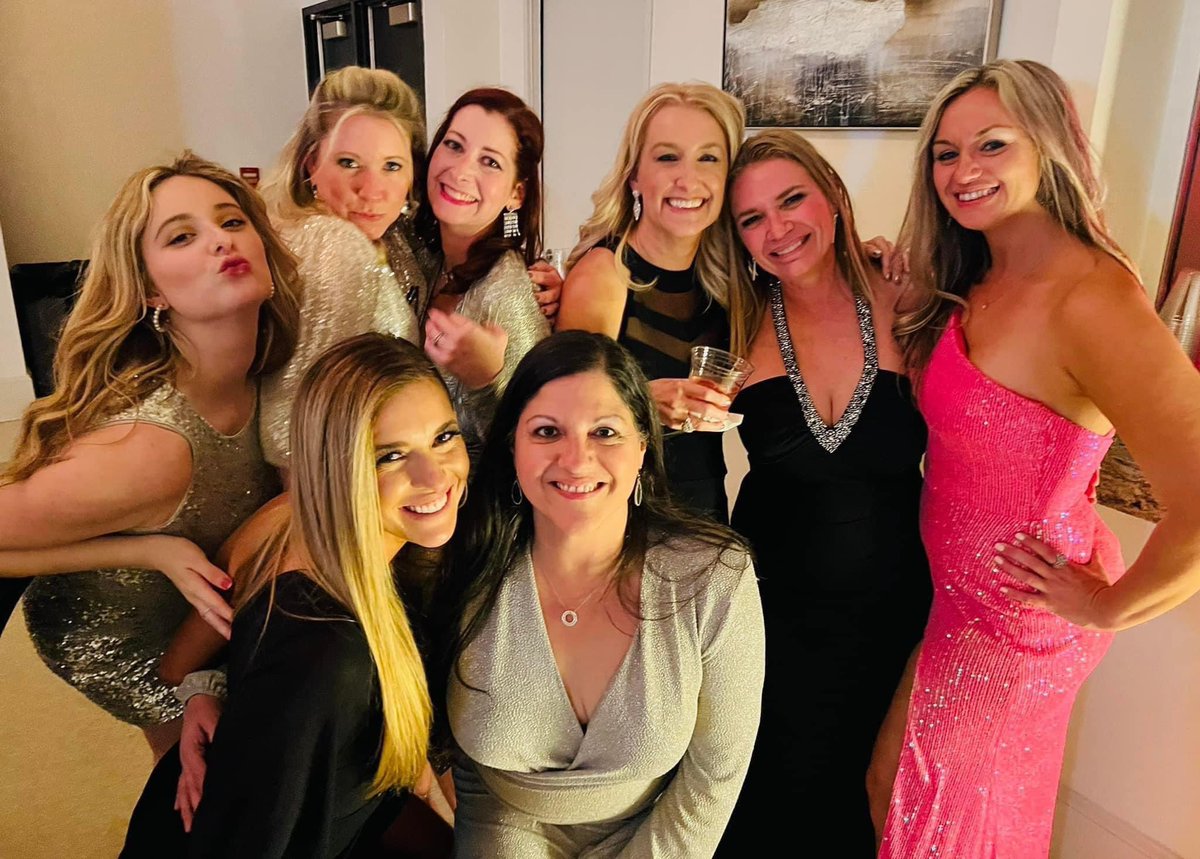 AMSCgirls's tweet photo. Interested in becoming a lady of Ain't Misbehavin' Social Club? Join us at one or both of our Annual Meet &amp; Greets! 

WEDNESDAY!!!! Northshore:
https://t.co/xNzY0KfWfm

Southshore:
https://t.co/lw7nm1t84H https://t.co/NbxyRVJLUm