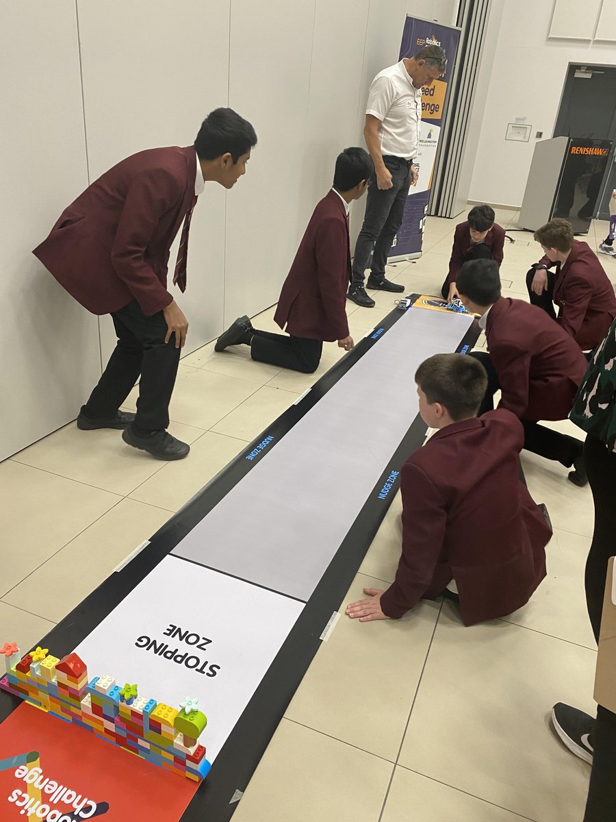 CryptScience's tweet photo. 🥇Winners!🥇The #CryptYr8 Lego Robotics Challenge Team are regional champions! They also won the trophy for speed and control. Onwards to the National Finals! Thank you to @bydesigngroup for a great event last week. #CryptPhysics #CryptEngineering https://t.co/QFLaTeUcyh