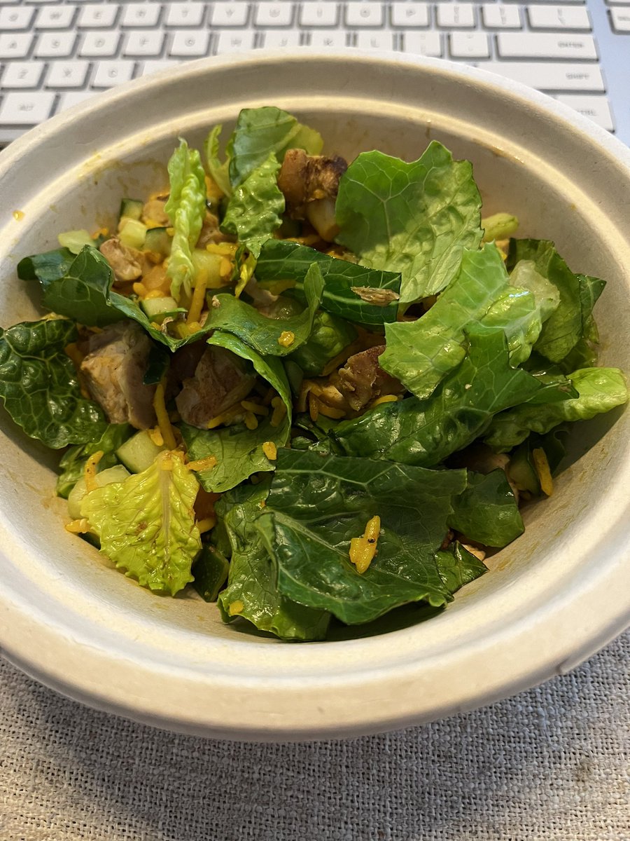 myetais's tweet photo. C’mon @eatgarbanzo you can do better than this.  If I’m paying $30 for a salad through @DoorDash then I expect more salad than this.  I order this salad all the time and it seems to be getting smaller each order. https://t.co/okKX5rz4Q6