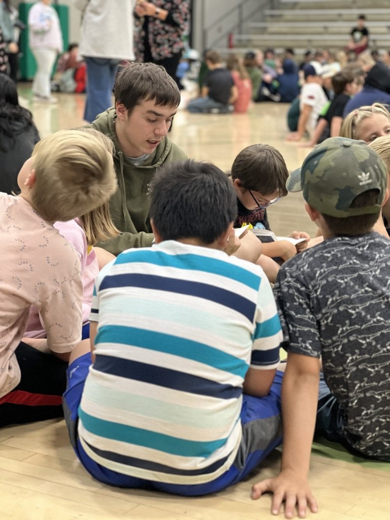 GR8Day2BaPirate's tweet photo. One Book, One District. Big pirates reading The BFG to little pirates. Come see the movie with us next week. All ages are welcome! #Gr8Day2BaPirate #ReadEveryNight https://t.co/WSSZp1M8xp