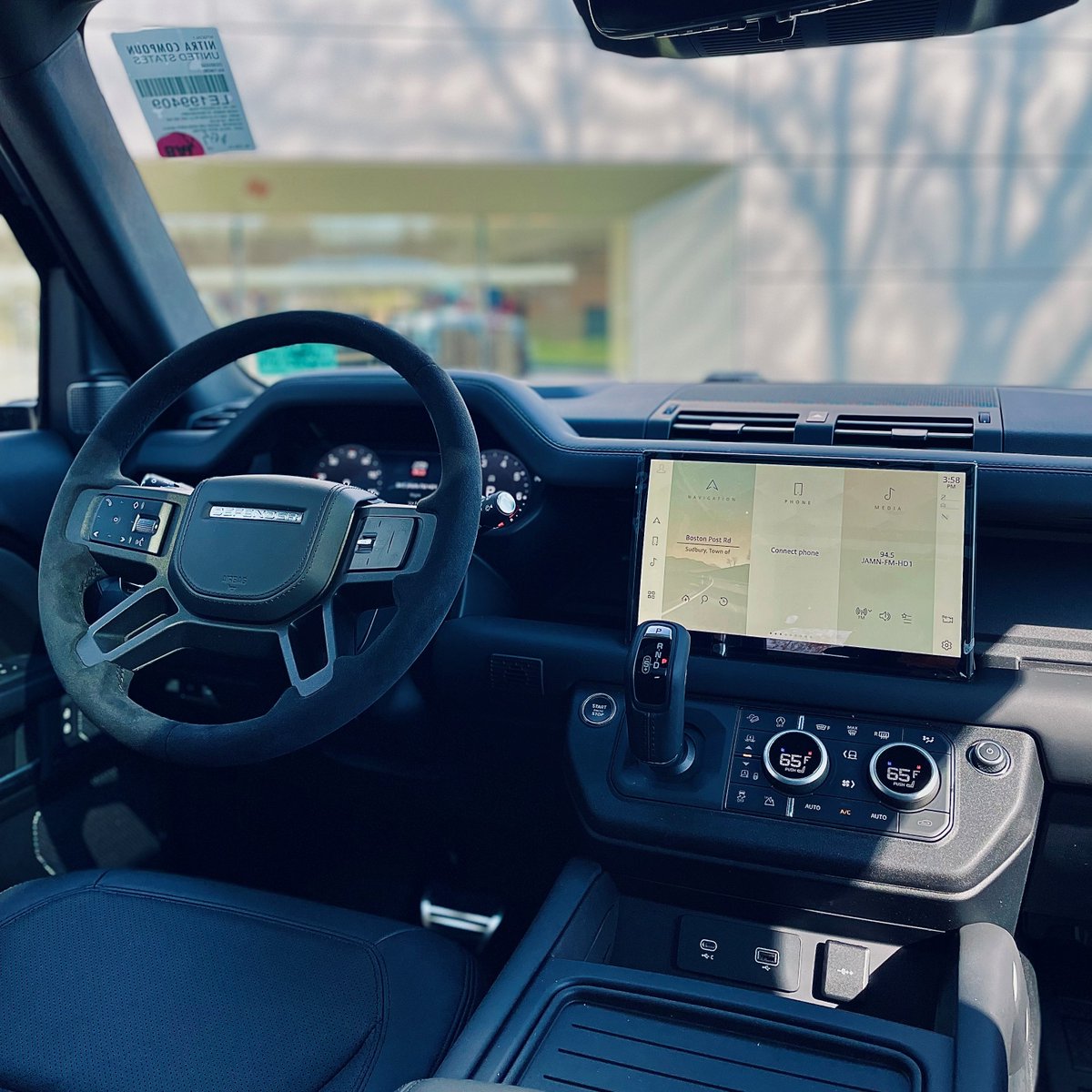 Just In! 2023 Land Rover Defender 110 V8! Visit us today! 

bit.ly/3IDg1Xq   
 
#LandRover #defender #V8 #HerbChambers #LuxuryTravel