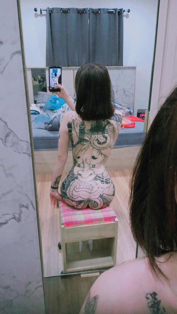 ไม่ใช่สายอ่อย เพราะของอร่อยไม่จำเป็นต้องพูด

😛💦