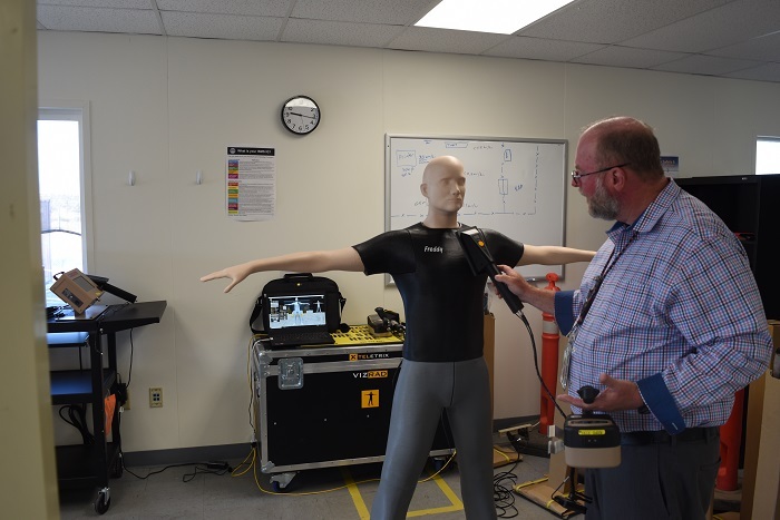 HanfordSite's tweet photo. In this week’s #EMUpdate Newsletter, the @Hanfordsite prepares for the upcoming fire season and site workers use an innovative simulator in radiological control training. Read more: https://t.co/dGaGhUI9Jx https://t.co/I2P3o7jy6b