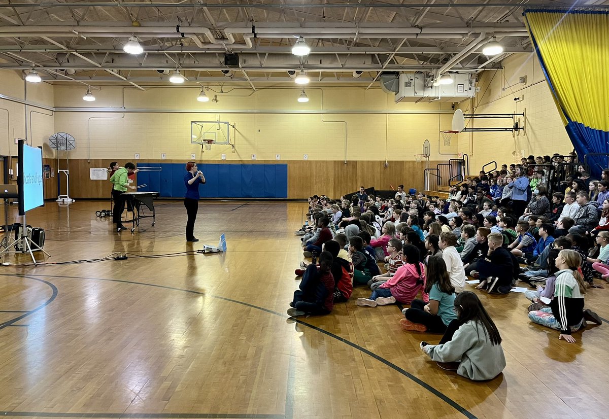 BRRSD_'s tweet photo. LaLiberte students learned about the science behind music! The Fourth Wall Ensemble presented How Music Works for the students to enjoy. LaLiberte students listened to music, learned how it is created, and even enjoyed a dance party. Thank you to @4thWallEnsemble and R.A.V.E! https://t.co/a51fa0lPRa