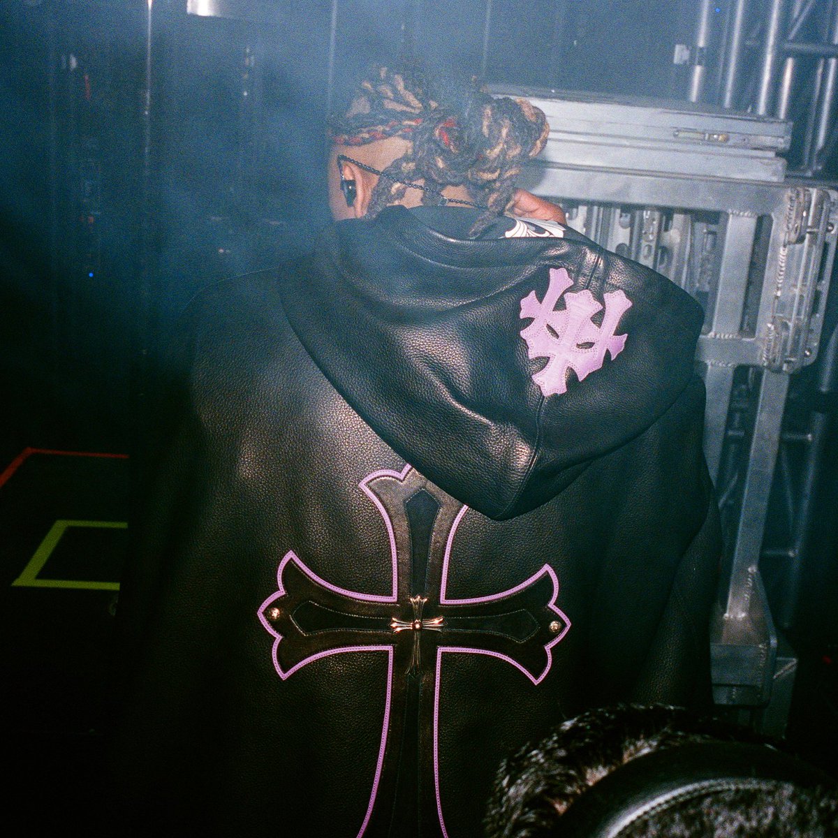 MetroBoomin's tweet photo. NOT ALL HEROES WEAR CAPES ✝️ https://t.co/Xwpi1YcWpS
