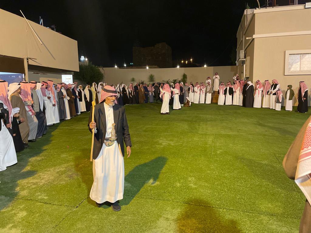 RezamTanmiah's tweet photo. استمراراً لبرامجها في خدمة المجتمع، أقامت الجمعية برنامجها الثاني لمشاركة الأهالي فرحتهم بعيد الفطر "سمرة عيد"والذي اشتمل على فقرات متنوعة بدأت في مقر الجمعية بعد مغرب الاثنين 4 شوال تخللتها وجبة العشاء ثم استكملت باقي الفقرات حتى نهاية البرنامج الذي يأتي وفقاً لمبادرة #أجاويد https://t.co/OW0VG6Aggi