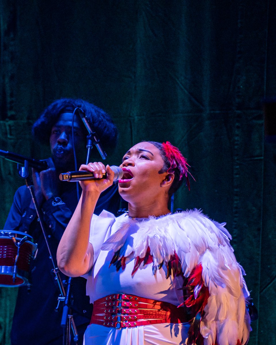 werklundcentre's tweet photo. Performing for hundreds of students in the #JackSingerConcertHall today, @StepAfrikaHQ provided #YYC youth with a powerful reminder of the resilience of Black Culture & the power of stories.
https://t.co/YcLXSWAUD6 https://t.co/bPMgbwDs8H