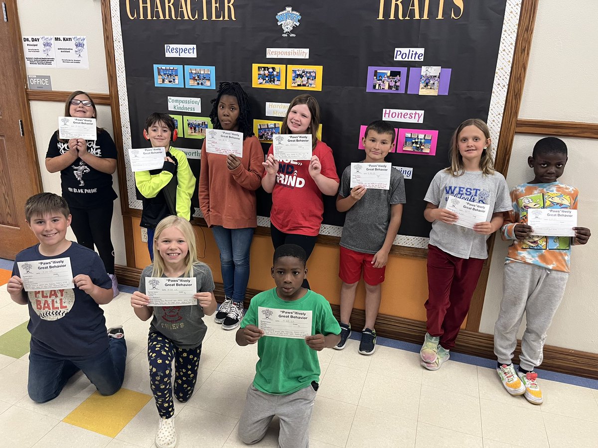 JCWestElem's tweet photo. Happy Wednesday and Happy Wildcats 🤩 #positivelygreat #westwildcats #westisbest https://t.co/QblE4tONTT