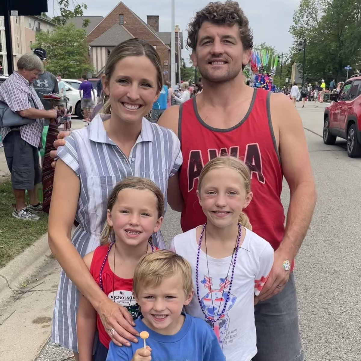 Benaskren's tweet image. I’ve seen some guys posting on social media lately about how they are winning bc their wife is attractive, while I don’t disagree I think finding a wife who is a great mother is 500% more important!!! Thanks @Abamaby for being such a great mom to our kids.
