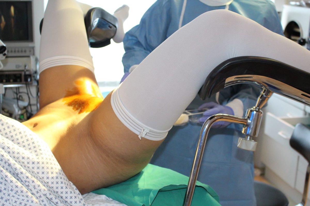 Whitepleasure_2's tweet photo. Vaginal examination
#weisseerotik #klinikfetish #doc #arzt #kliniksex #clinicalfetish #clinical #fetish #gyno #gynchair https://t.co/ur9giZdkOy