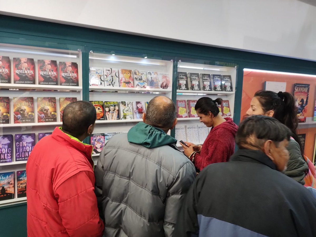 💛❤️Los ciudadanos y ciudadanas habitantes y exhabitantes de calle que forman parte de nuestro centro de servicios SEDID visitaron, aprendieron, leyeron y socializaron en la Feria del Libro de Bogotá en una actividad articulada con <a href="/idartes/">Idartes</a> y su estrategia #CREA. 

#SíSePuede