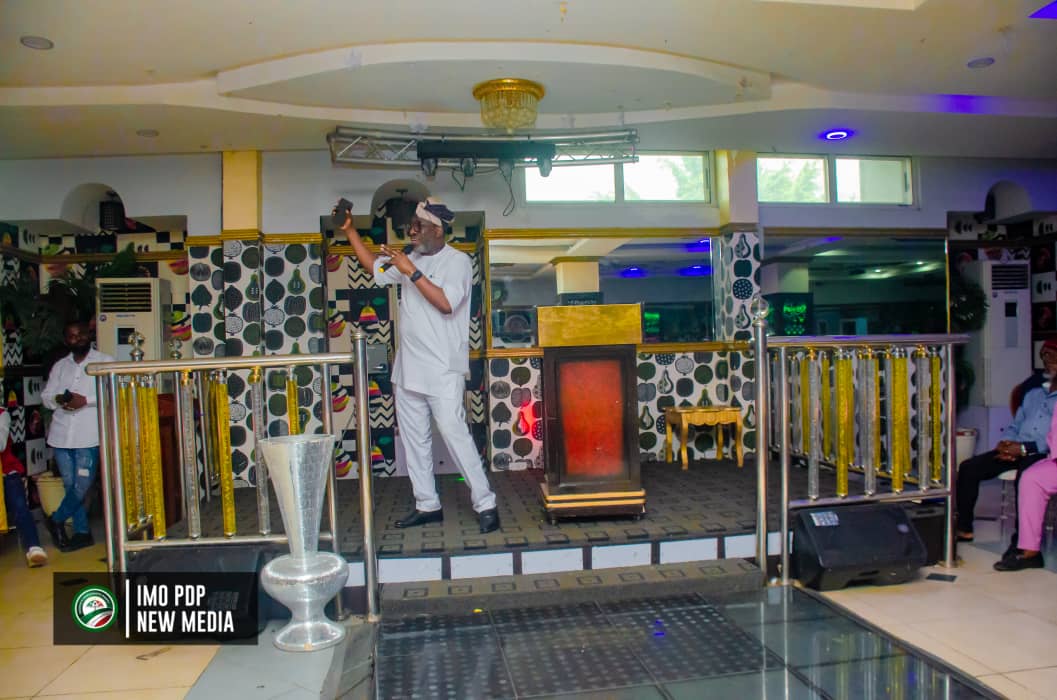PrettieAdiela's tweet photo. #SecureImo
An explosive session with Otunba @SegunShowunmi at a Seminar organized earlier today in Owerri, Imo State for the media.
#SecureImoWithPDP
#SamDaddy4Governor
Click Link below for more pictures..
https://t.co/9EhbaEKXuc https://t.co/TLm5mH8cgW