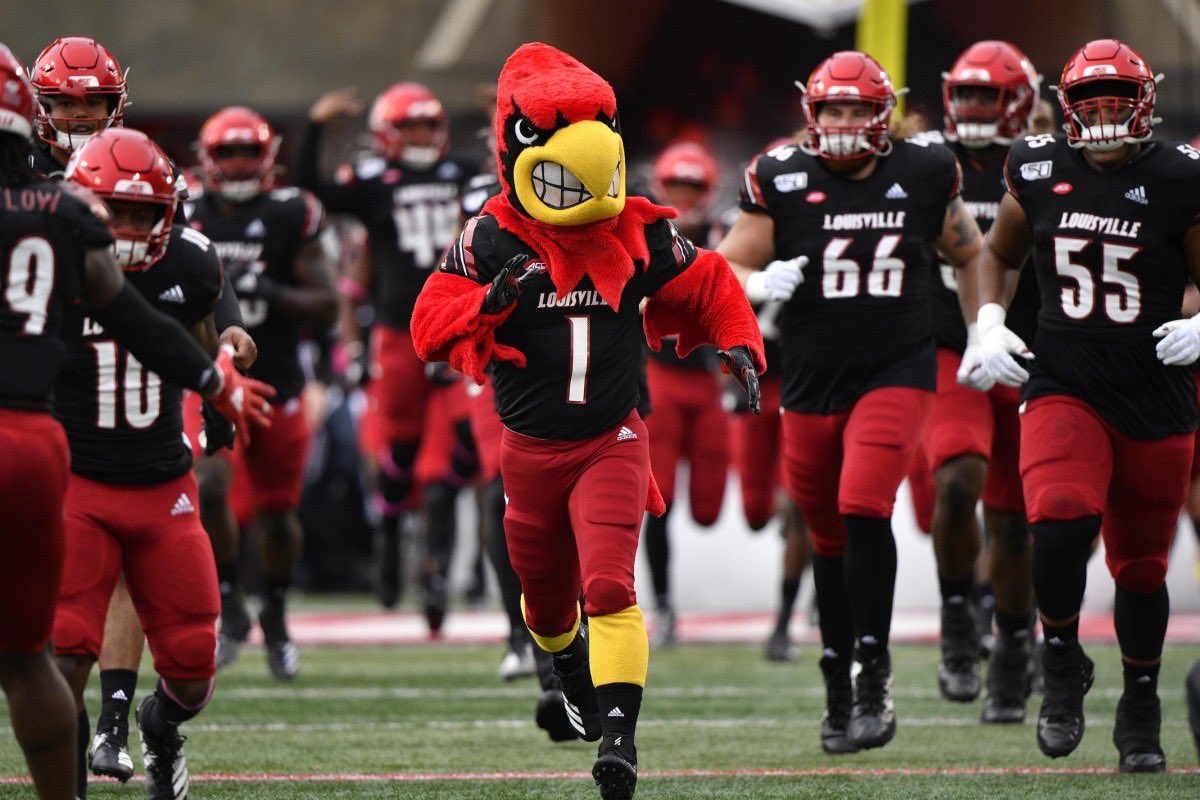 Dyrell Howard-Dolson (@dyrellhd) on Twitter photo I want to thank coach <a href="/pete_nochta13/">Pete Nochta</a> for extending a visit and camp invite to the University of Louisville today! I look forward to being in Louisville the weekend of June 11! #GoCards #L1C4 <a href="/JustinGilmore/">Justin Gilmore</a> I want to thank coach <a href="/pete_nochta13/">Pete Nochta</a> for extending a visit and camp invite to the University of Louisville today! I look forward to being in Louisville the weekend of June 11! #GoCards #L1C4 <a href="/JustinGilmore/">Justin Gilmore</a>