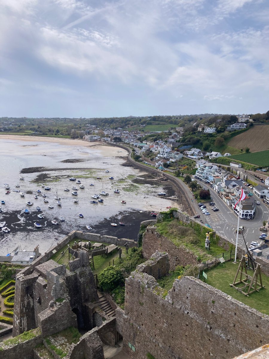 voyagerenphotos tweet media