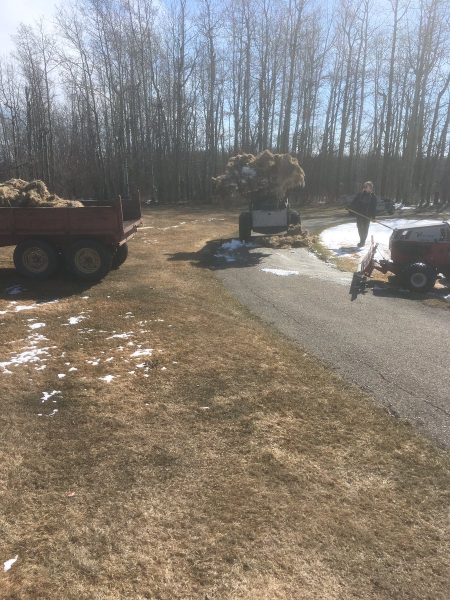 Many hands make light work. Can’t thank our group enough for getting us ready for the 2023 season. A well deserved tip of the cap!