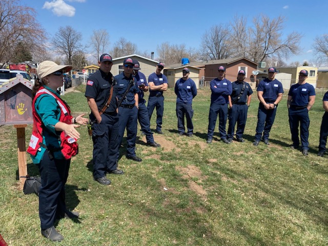 COWYRedCross's tweet photo. Last weekend, Red Cross volunteers, @ColoradoStateU students and @poudrefire volunteers installed 111 smoke alarms, made 80 homes and helped nearly 280 people! Love seeing the community coming together to make homes in our neighborhoods safer! #EndHomeFires https://t.co/niBNRAcYpK