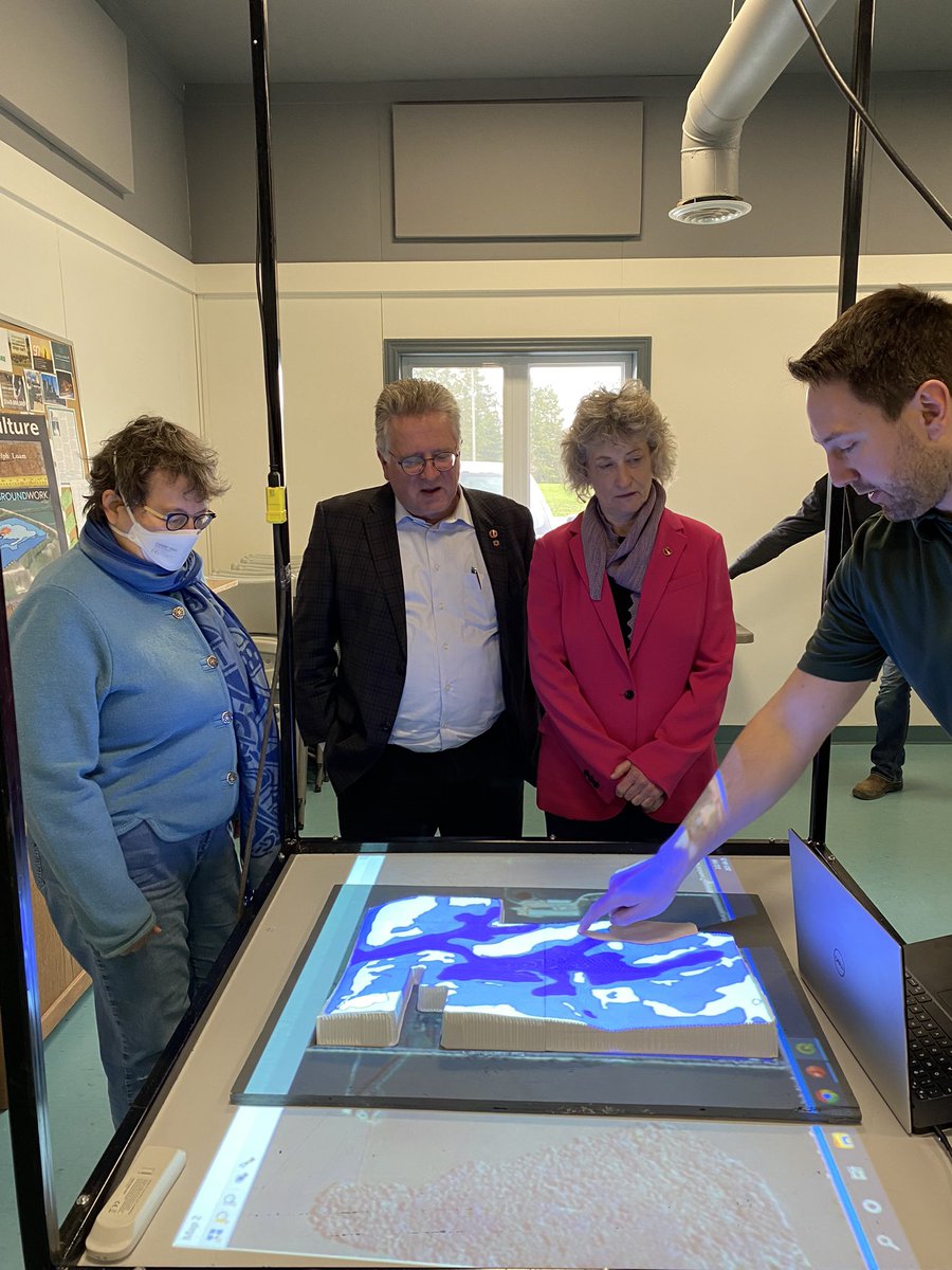SenatorRobBlack's tweet photo. Stop number 3 for #AGFO was @Woodrill here in Guelph! We learned about their practices for on-farm monitoring and mapping of soil health. Their work adds so much to understanding soil health and how it can be researched accessibly! Thank you for having us! #AgMatters #agriculture https://t.co/PAiF0qb7fu