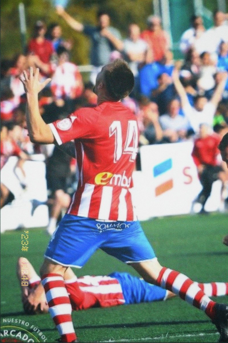 NoeBallesteros_'s tweet photo. El ascenso más merecido del mundo por lo gran luchador que demuestras ser cada día. Feliz de verte cumplir sueños y metas. A seguir remando. Vamos a por MÁS. 
Estamos infinitamente orgullosos de ti 👶🏼❤️🥇 #2RFEF https://t.co/yuwYuMpwMk
