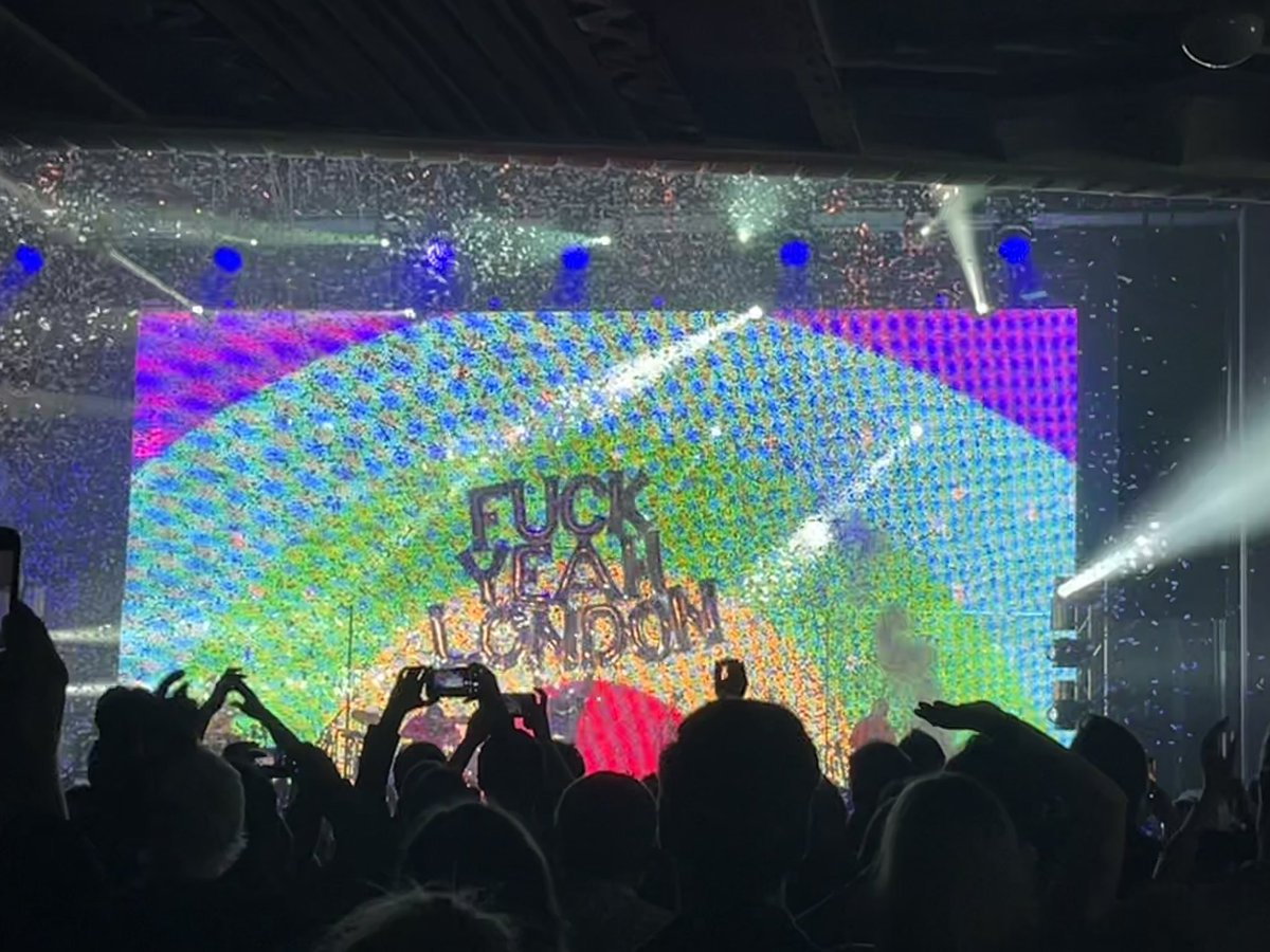 FUCK YEAH LONDON <a href="/theflaminglips/">The Flaming Lips</a>