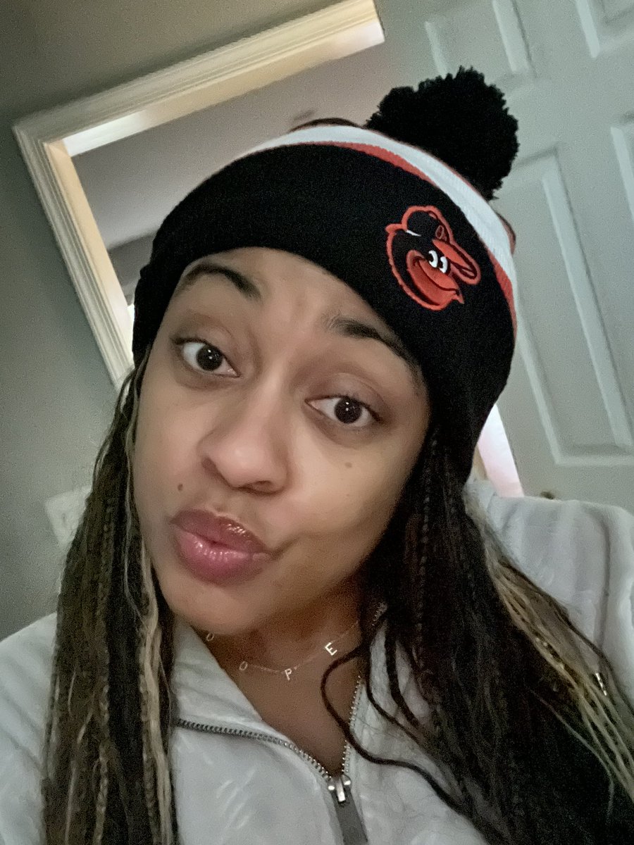 Okay so <a href="/uche_blackstock/">uché blackstock, md</a> is the ONLY one who can get me for 1.5 seconds back on this chaotic app that is a museum. But for those who are somehow still here???!—-  Go <a href="/Orioles/">Baltimore Orioles</a> and buy my sis <a href="/uche_blackstock/">uché blackstock, md</a>’s book on pre-order now: penguinrandomhouse.com/books/705871/l…