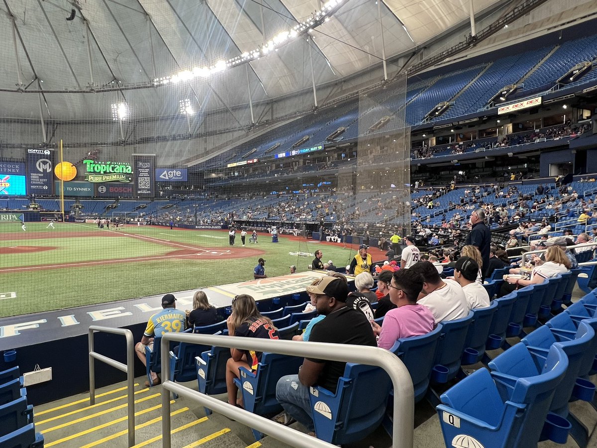GregWolfTBL's tweet image. Came to check out THE BEST TEAM IN ALL OF @MLB tonight (saying it LOUDER 🗣️for those in the back!)
Thank You Wayne Gonzalez for the amazing seats tonight! @raysbaseball
 #RaysUp #LetsGoRays