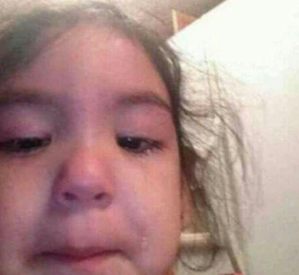 yo viendo vídeos tristes en tiktok