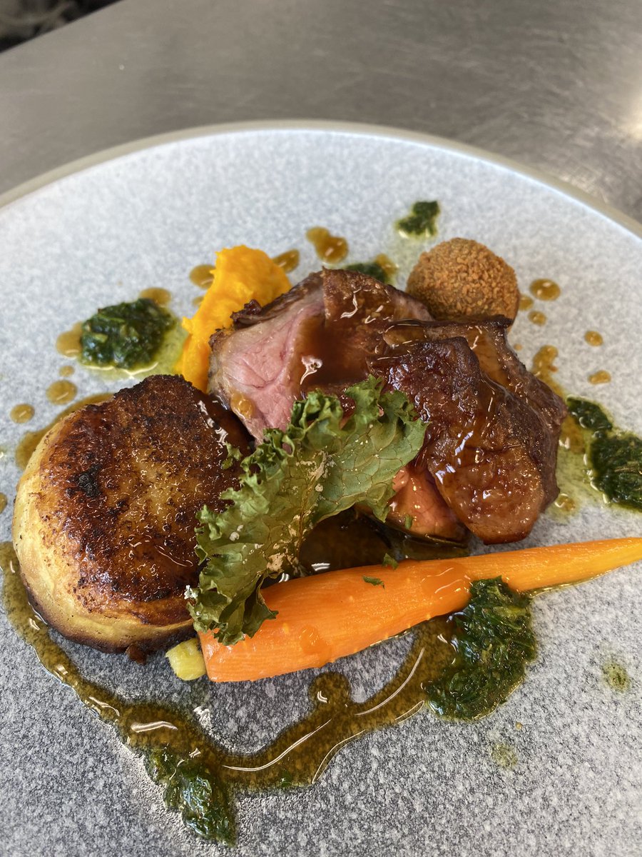 I can safely say, tonight was a great success. The Food was amazing, the students were great. We have to say a massive thanks to the Essential Cuisine crew Andy Beattie and Kev Shand for making this happen. <a href="/WestLoCollege/">West Lothian College</a> @essentialcuisin