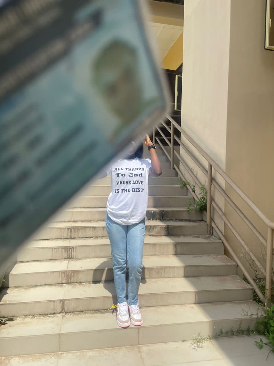 thedeolaa's tweet photo. now, everything good awaits meππ
#OOUSignout https://t.co/CJvMNDaqSz