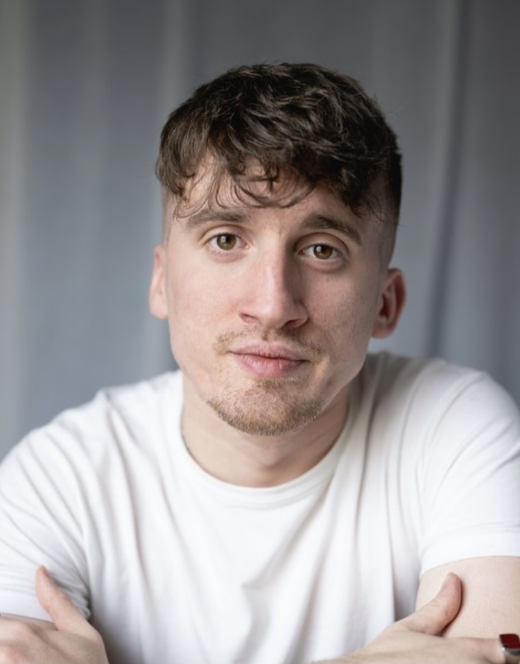 ADBarker's tweet photo. https://t.co/VtCr1mYZgc
Production Diary #11. BABY ON BOARD casting comes together. Please meet talented Birmingham actor @JasonAdamActor
#shortfilm #actor #filmmaking #preproduction #gomake https://t.co/heMvpsTuDB